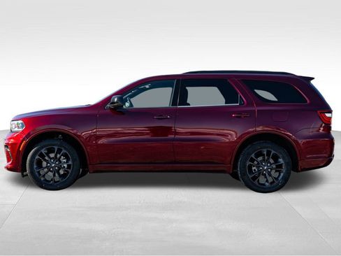 Used 2023 Dodge Durango GT image 4