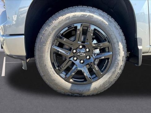 New 2026 Chevrolet Silverado 1500 RST AWD/4WD image 15