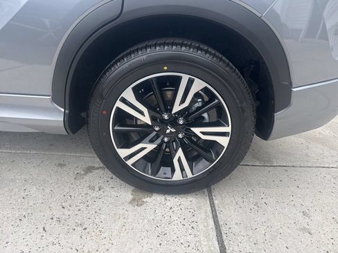 New 2026 Mitsubishi Eclipse Cross SEL AWD/4WD image 18