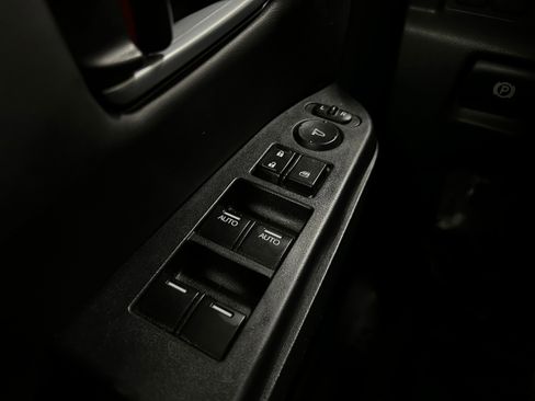 Used 2015 Honda Pilot Touring image 20