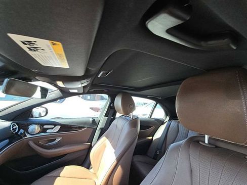 Used 2023 Mercedes-Benz E 350 4MATIC Sedan image 13