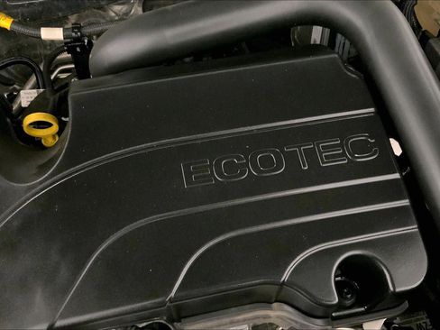 Used 2024 Chevrolet Equinox LT image 30