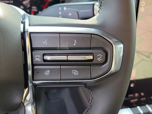 New 2026 GMC Yukon XL Elevation image 23