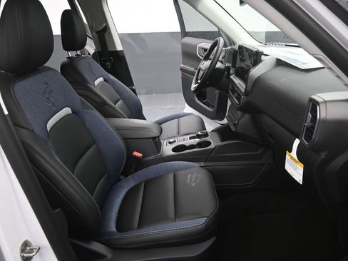 New 2025 Ford Bronco Sport Outer Banks image 27