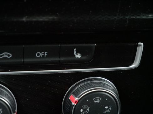 Used 2017 Volkswagen GTI S image 28