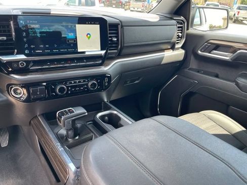 Used 2023 Chevrolet Silverado 1500 LT Trail Boss w/ Protection Package AWD/4WD image 18