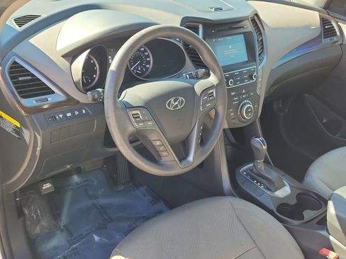 Used 2017 Hyundai Santa Fe Sport image 14