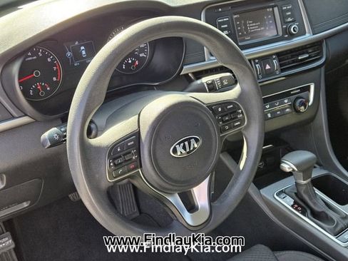 Used 2017 Kia Optima LX w/ Option Group 014 FWD image 22