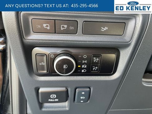 Used 2024 Ford F150 Lariat AWD/4WD image 27