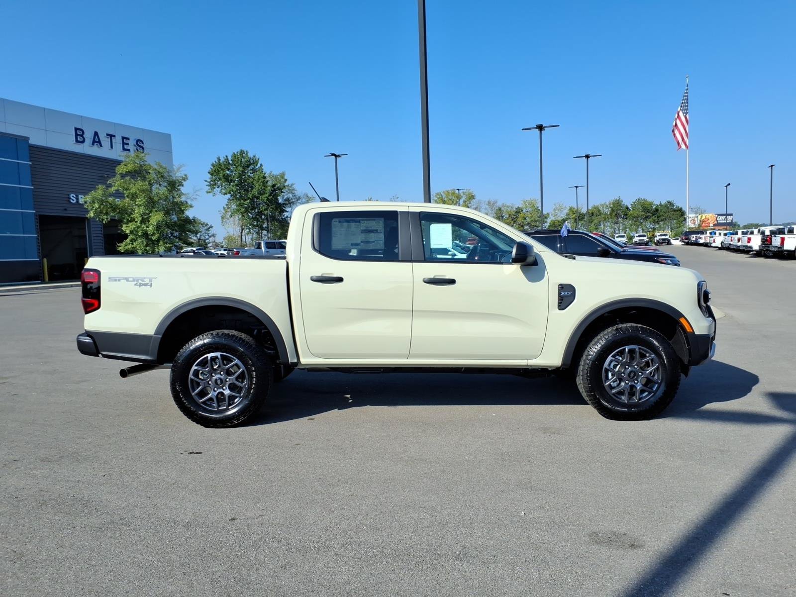 New 2026 Ford Ranger XLT w/ Trailer Tow Package AWD/4WD image 2