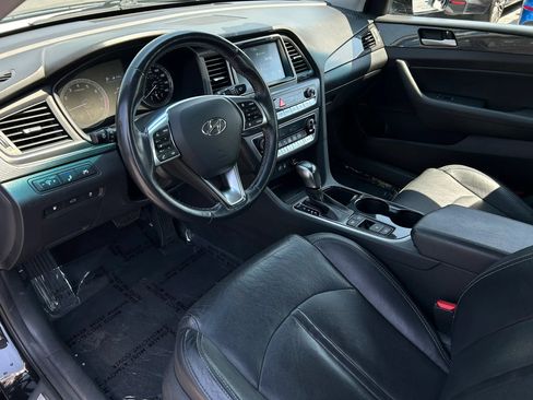 Used 2018 Hyundai Sonata Limited w/ Limited Ultimate Package 03 FWD image 10