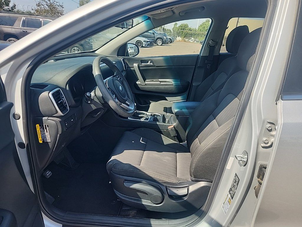 Certified 2022 Kia Sportage LX FWD image 18
