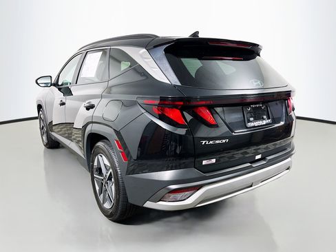 Used 2025 Hyundai Tucson SEL FWD image 8