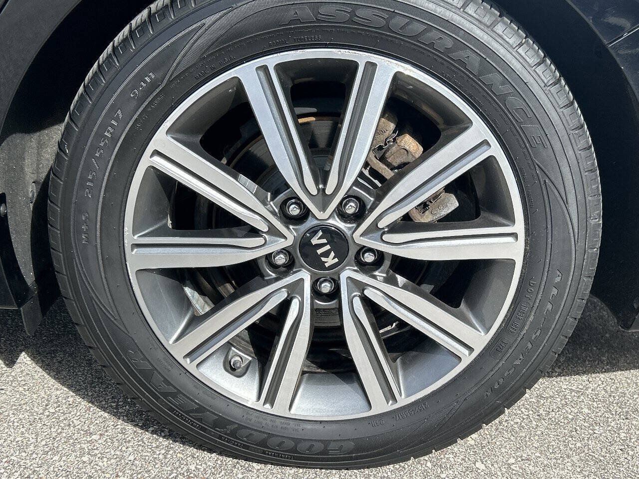 Used 2019 Kia Optima EX FWD image 11