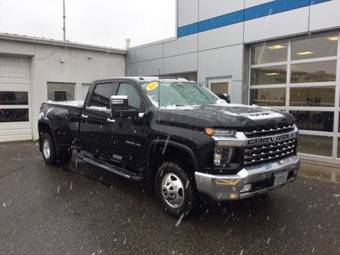 Used 2020 Chevrolet Silverado 3500 LTZ w/ LTZ Plus Package image 2