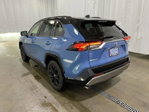 Used 2024 Toyota RAV4 XSE image 6