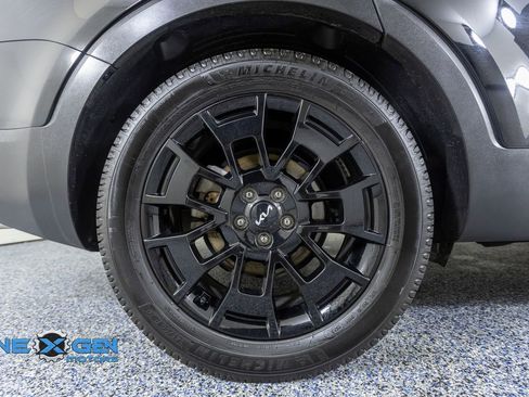 Used 2022 Kia Telluride SX w/ SX Prestige Package AWD/4WD image 49