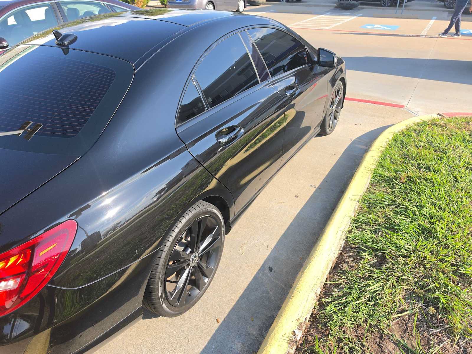 Used 2019 Mercedes-Benz CLA 250 4MATIC image 3