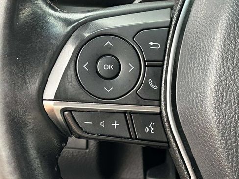 Used 2018 Toyota Camry XSE FWD image 20