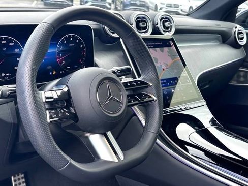 Used 2026 Mercedes-Benz GLC 300 4MATIC image 17