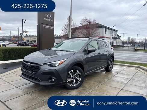 Used 2024 Subaru Crosstrek 2.0i Premium image 1