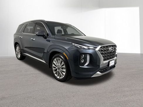 Used 2020 Hyundai Palisade Limited image 3