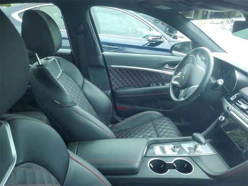 Used 2024 Genesis G70 3.3T Advanced w/ Sport Prestige Package image 10