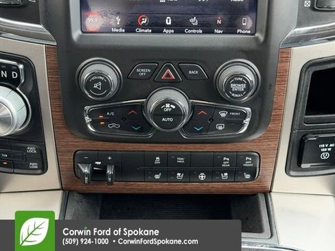Used 2018 RAM 1500 Laramie w/ Convenience Group AWD/4WD image 28