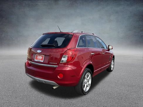 Used 2014 Chevrolet Captiva Sport LT w/ Convenience Package FWD image 3