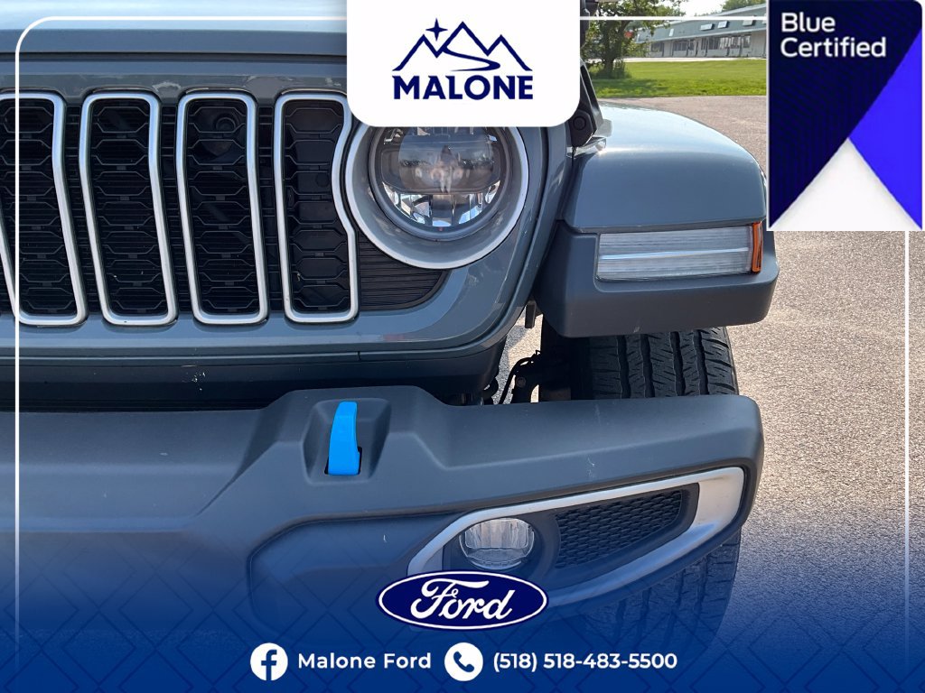 Used 2024 Jeep Wrangler Unlimited Sahara AWD/4WD image 12