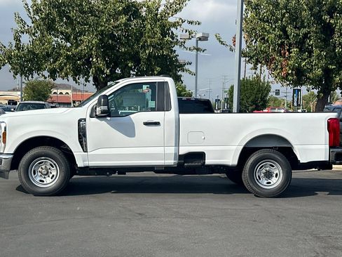 New 2026 Ford F250 XL w/ XL Chrome Package image 7