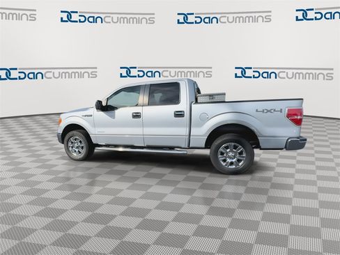 Used 2012 Ford F150 XLT w/ XLT Chrome Pkg image 5