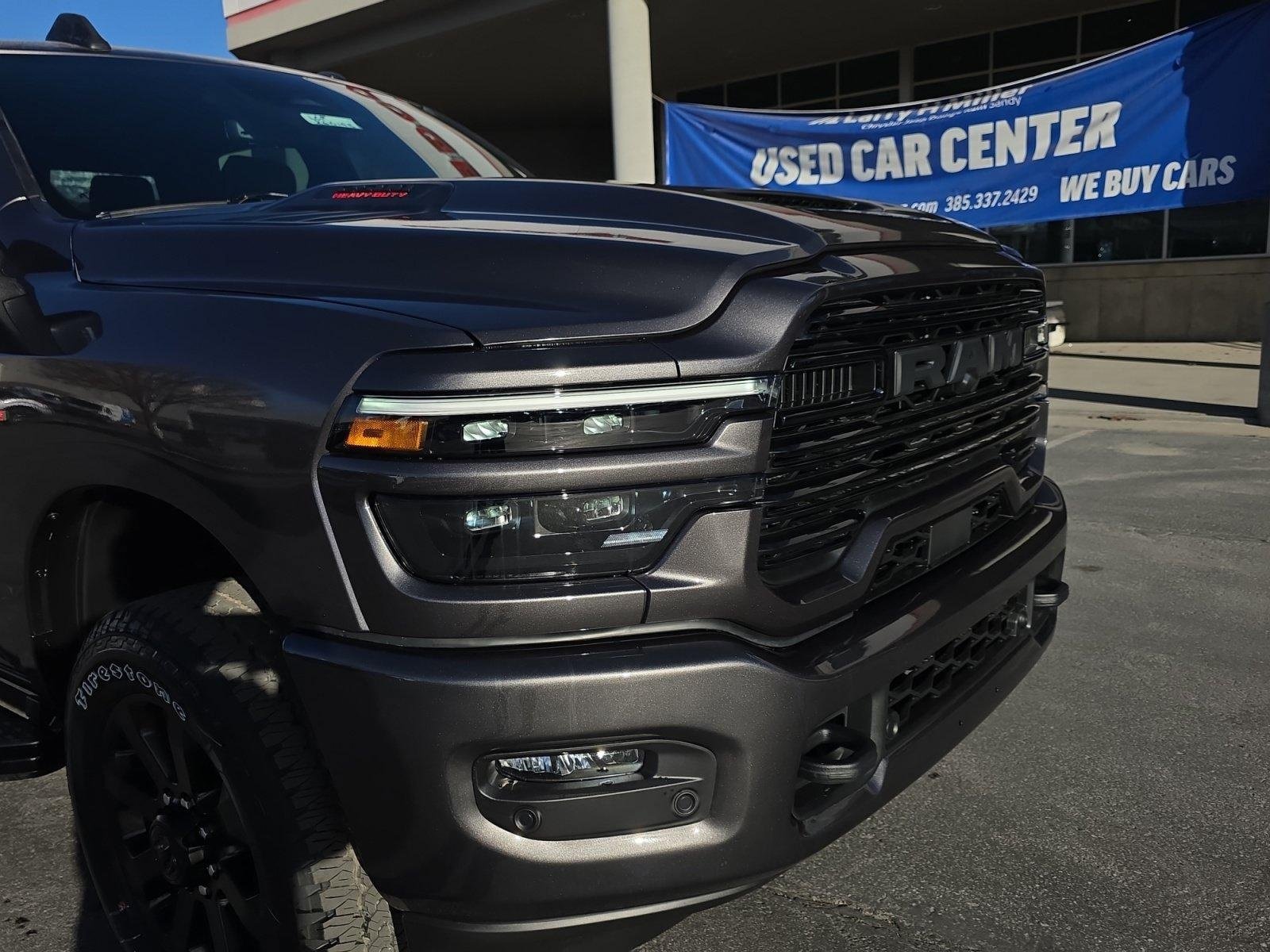 New 2026 RAM 2500 Laramie AWD/4WD image 9