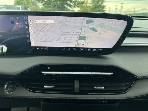 New 2026 Buick Enclave Sport Touring w/ LPO, Floor Liner Package image 32