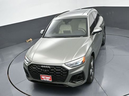 Used 2024 Audi Q5 e Premium Plus w/ Premium Plus Package image 42