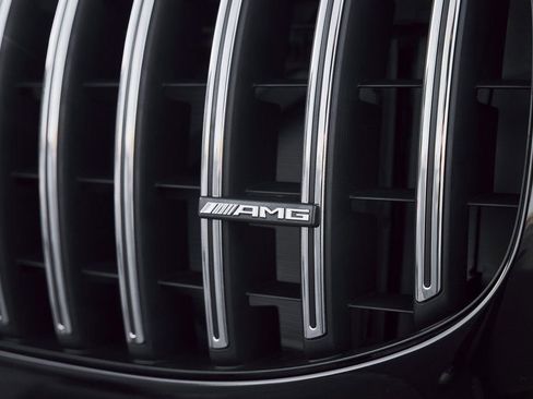 Used 2025 Mercedes-Benz GLS 63 AMG 4MATIC image 9