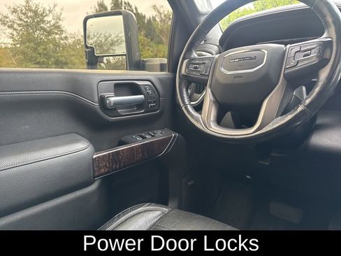 Used 2020 GMC Sierra 2500 Denali w/ Denali Ultimate Package image 19