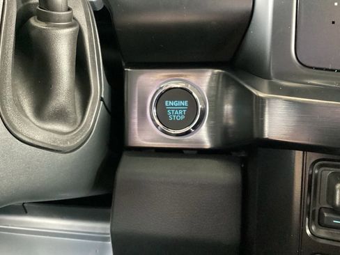 New 2025 Ford F250 Lariat w/ FX4 Off-Road Package image 55