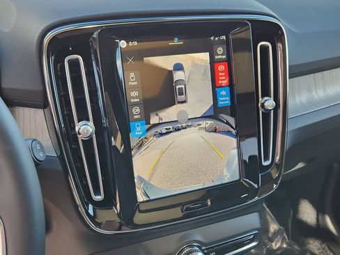 New 2026 Volvo XC40 B5 Plus w/ Protection Package Premier image 8