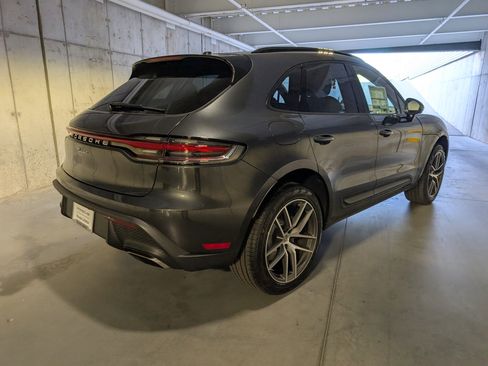 New 2026 Porsche Macan image 9