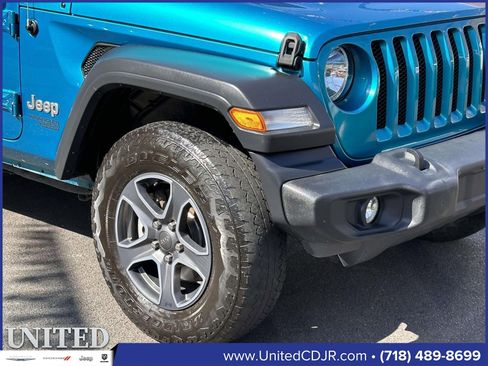 Certified 2019 Jeep Wrangler Unlimited Sport S image 11