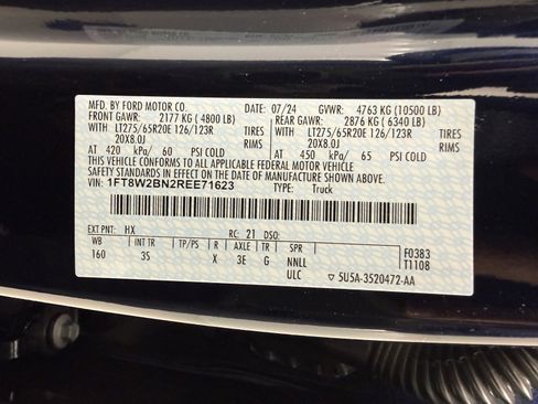 Used 2024 Ford F250 XLT w/ XLT Premium Package image 18