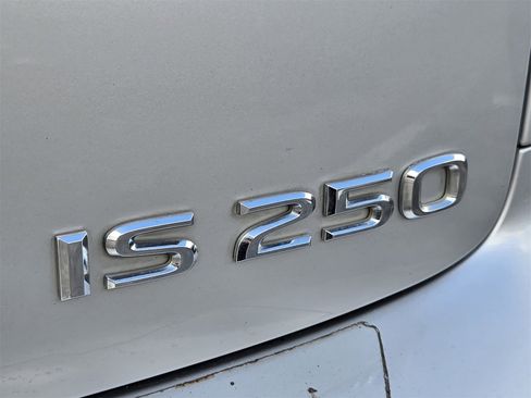 Used 2012 Lexus IS 250 image 10