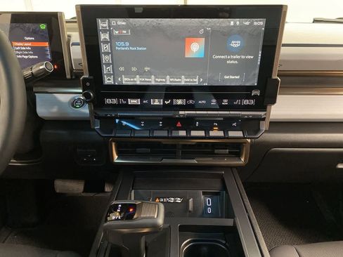 Used 2024 GMC Hummer EV 3X w/ Omega Edition image 24
