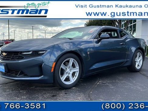 Certified 2022 Chevrolet Camaro LT image 1