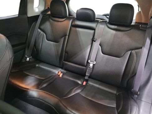 Used 2021 Jeep Compass Limited w/ Sun and Sound Group image 21