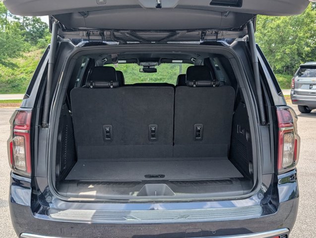 Used 2023 Chevrolet Tahoe LT w/ Luxury Package RWD image 11