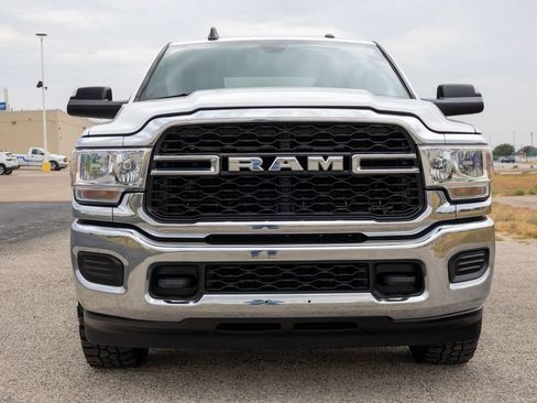 Used 2022 RAM 2500 Tradesman w/ Chrome Appearance Group RWD image 2