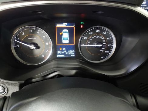 Used 2023 Subaru Crosstrek 2.5i Limited AWD/4WD image 31