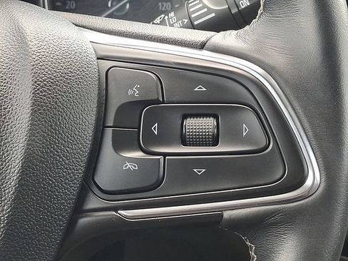 Used 2023 Buick Encore GX Preferred w/ Cold Weather Comfort Package AWD/4WD image 22